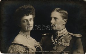 Prinz Eitel Friedrich und seine Braut Herzogin Sophie Charlotte / Prince Eitel Friedrich of Prussia (son of Wilhelm II...