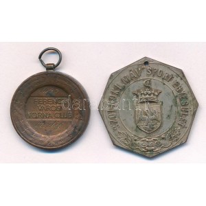 1910. Szolnoki 'MÁV' Sport Egyesület kétoldalas ezüstözött bronz díjérem lyukasztva (38x38mm) + Berán Lajos (1882...