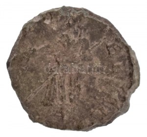 Római Birodalom / Konstantinápoly / Helena 337-340. AE4 (2,68g) T:VF Roman Empire / Constantinople / Helena 337-340...