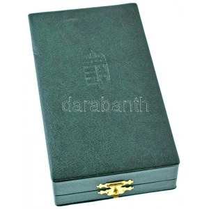 1991. A Magyar Köztársasági Érdemrend középkeresztje kisdíszítmény, polgári tagozat karikán jelzett...