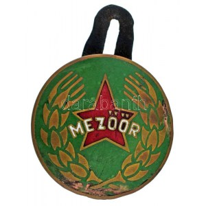~1960-1970. Mezőőr bronz, zománcozott jelvény bőrpánton, hátoldalon 2821 sorszámmal (60mm) T:VF ph....