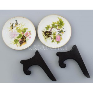 2 db kínai porcelán kis tálka. tartóval d: 10 cm