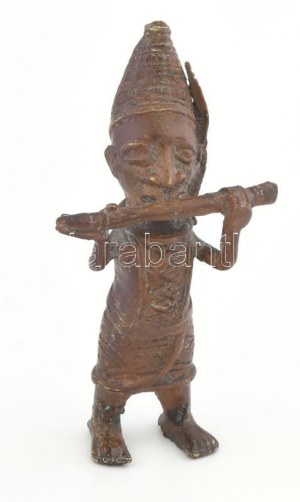 Hírnök szobor. Réz, bronz, cca 20. sz. eleje, Benin, m: 21,5 cm