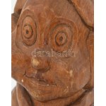 Törpe. Faragott fa, jelzés nélkül, kis kopással, m: 24 cm