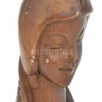 Ázsiai faragott királyné fej, faragott fa. m: 22 cm