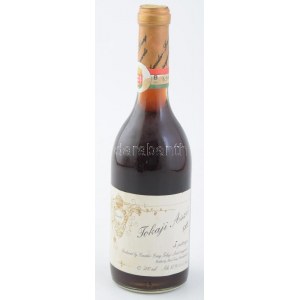 1988 Gundel Tokaji Aszú, 5 puttonyos, Mád, Lauder - Lang, bontatlan palack édes, fehér desszertbor, pincében tárolt, 13...