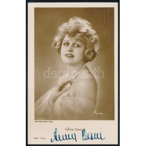 Xenia Desni (1894-1954) ukrán színésznő aláírása az őt ábrázoló képeslapon
