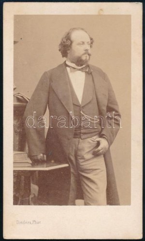 cca 1865 Hippolyte Gustave Roger (1815-1879) tenor, keményhátú fotó Disdéri párizsi műterméből, 10,5×6...