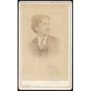 cca 1860-1870 Elegáns fiatal férfi portréja, vizitkártya André Disdéri párizsi műterméből, 10,5x6,5 cm /...
