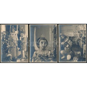 cca 1930 Gyerekek karácsonya, 3 db fotó, 11,5×8,5 cm