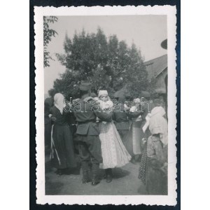 1940. szeptember, erdélyi bevonuláskor készült fénykép Szótelke faluban, a soproni 34...