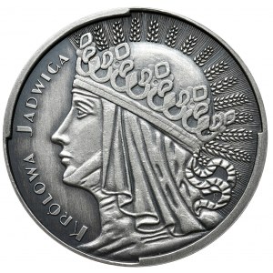 Queen Hedwig, 1oz, oxidized from BU version