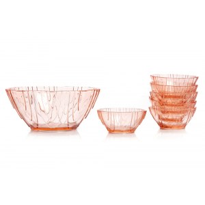 Set of salad bowls