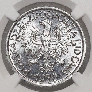 2 Gold 1970er, Berry, 7 mit spitzem Baldachinabschluss