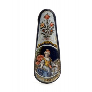 Tobacco scratcher with polychrome enamels