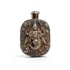 Indian solid silver snuff bottle