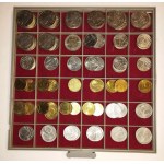 COLLECTION OF 709 POLISH COINS