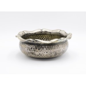Otto SCHNEIDER (company active ca. 1879 - until 1920s), Decorative bowl.