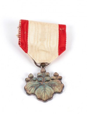 Order of the rising sun, 7° class, cased