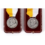 A lot of two medals Pope Johannes Paulus II, cased
