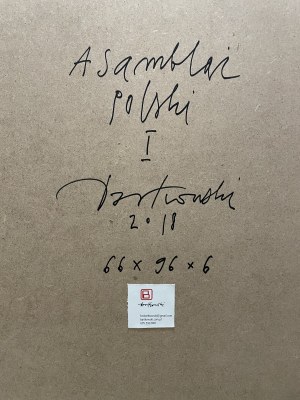 Bogdan Bartkowski (1958), Asamblaż polski I, (drewno, tkanina, szkło, farba)2018 r. ,