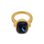 Gold-plated ring set with Swarovski crystals and a cobalt-blue stone