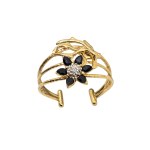 Gold-plated open bracelet with a flower