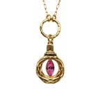 Gold-plated wreath necklace with a pink crystal