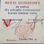 3 Pomeranian Airborne Training and Combat Regiment, awarding of medal, signature of Regimental Commander [RAG].