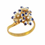 Blumenförmiger Ring, Mitte des 20. Jahrhunderts.