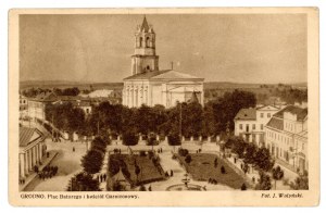 Grodno - Batory Square and the Garrison Church (108)