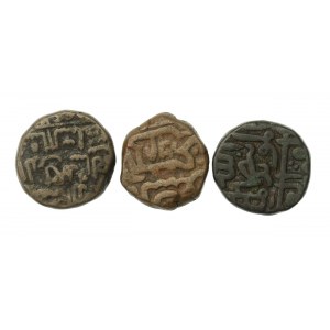 India, set of bronze coins. Total of 3 pieces. (1068)