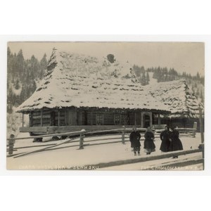 Slawsk - Hutsul hut, photo by C. Pavlovsky [Borderlands, Ukraine] (738)