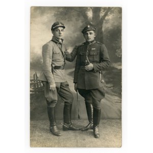 Dwaj żołnierze 1920 r. (258)