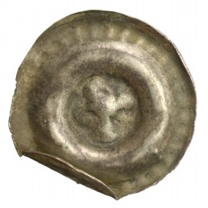 Brakteat, XIII/XIV w.; Łeb barana w prawo; BRP Lubomia (981)