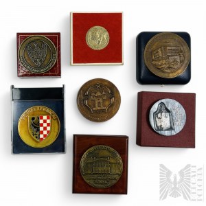 Zestaw Medali Pamiątkowych: 400 Lat Kolegiaty Opatowskiej, 50 Lat Zespołu Pieśni i Tańca Śląsk, Expo 2000 Hanover, 15 Lat Samorządu Terytorialnego Ożarów i Inne