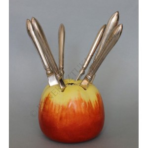 Nożyki do owoców-6 szt.na podstawie w kształcie jabłka, (I poł.XX w.)