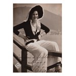 OLGA LEONARDOVNA KNIPPER-CHEKHOVA (1868-1959) | TWO ORIGINAL PHOTOGRAPHS WITH AUTOGRAPHS (RUSSIA / RUSSIAN)