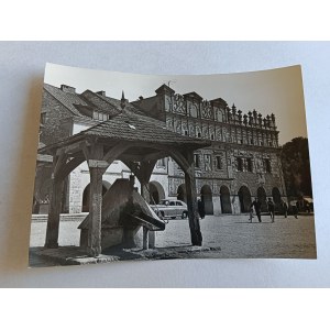POCZTÓWKA PRL KAZIMIERZ DOLNY RYNEK, RENESANSOWE KAMIENICZKI PRZYBYŁÓW