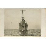 [Photograph] The minesweeper "Czajka" [with crew signatures].