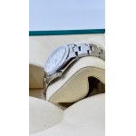 ROLEX OYSTER PERPETUAL DATE REF 15200