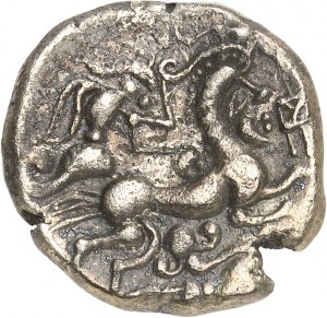 GAULE - CELTIC Aulerques Diablintes. Electrum statere, class II, with elongated figure, unpublished var. on reverse right ND (1st c. B.C.).