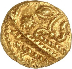 GAULE - CELTIC Bellovaques. Statère à l'astre et au cheval à gauche ND (second tiers du Ier siècle avant J.-C. et Guerre des Gaules).