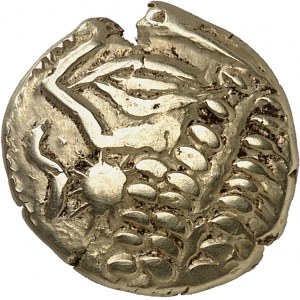 GAULE - CELTIC Bellovaques. Statère à l'astre et au cheval à droite ND (second tiers du Ier siècle avant J.-C. et Guerre des Gaules).