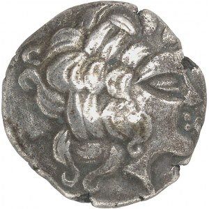 GAULE - CELTIC Riedones. Statère de billon à la rouelle, classe IV ND (Ier siècle avant J.-C.).