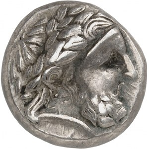 GAULE - CELTIC Danube central (IIe-Ier s. av. J.-C.). Tétradrachme, type au trident (dreizack) et triskèle ND (IIIe-IIe s. av. J.-C.).
