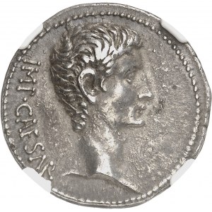 EMPIRE ROMAIN - ROMAN Auguste (27 av. J.-C. - 14 ap. J.-C.). Cistophore ND (27-26 av. J.-C.), Pergame ?
