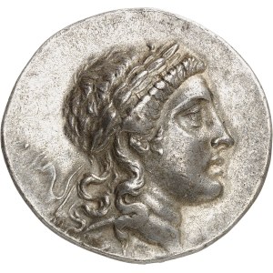 Éolide, Myrina. Tétradrachme ND (150-140 av. J.-C.), Myrina.