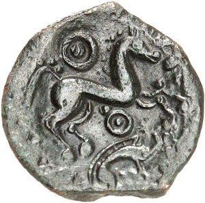 Aulerques Eburovices / Carnutes. Bronze anepigraph, class V with ND swastika (end of the Gallic War and pre-Augustan period).