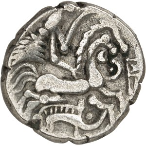 Baïocasses. Statère de billon au profil géométrique et aux sangliers, classe II ND (Ier s. av. J.-C.).